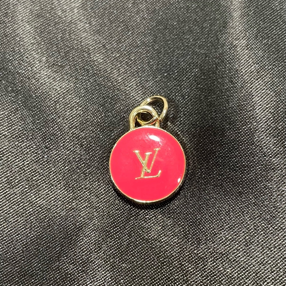 LV Pink and Gold Monogram Fashion Pendant - Picture 4 of 4